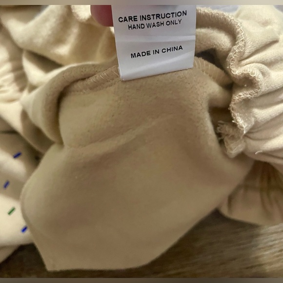 Queen of Sparkles Shorts Embellished Size Large Beige Multicolor Comfort Party - Picture 7 of 7